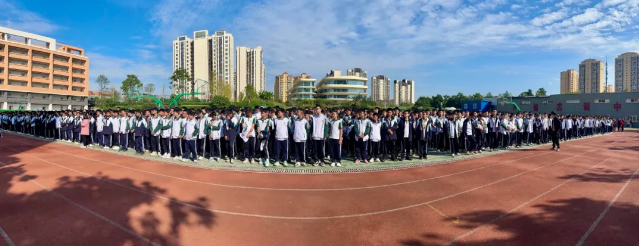 以练筑防，安全同行！四川省工业贸易学校消防演练筑牢校园安全防线